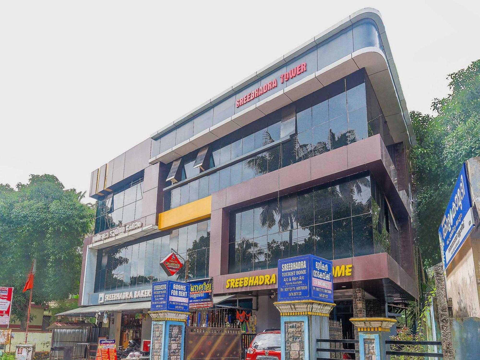 Hotel O Sree Bhadra Tourist Home Coulão Exterior foto