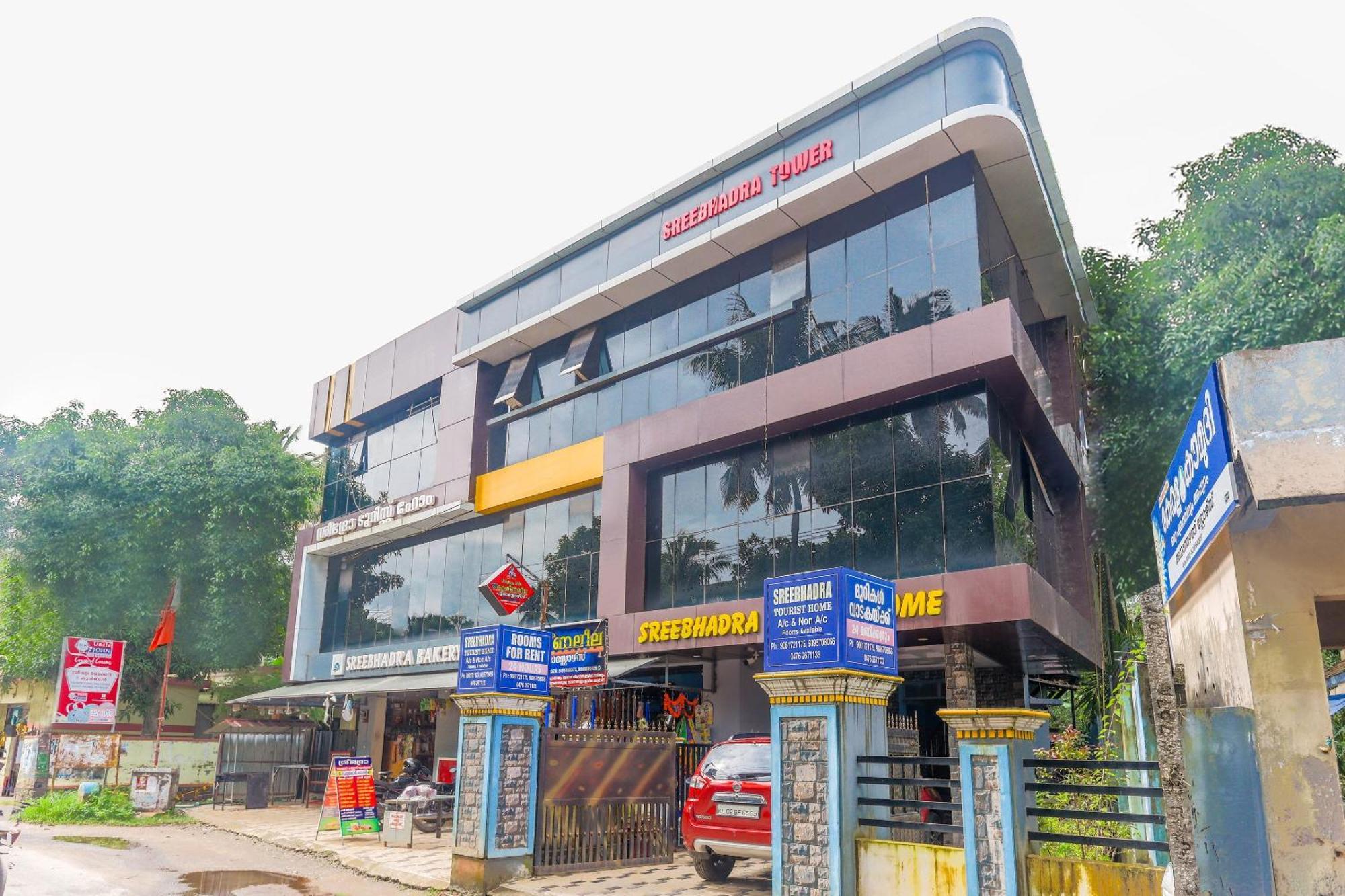 Hotel O Sree Bhadra Tourist Home Coulão Exterior foto